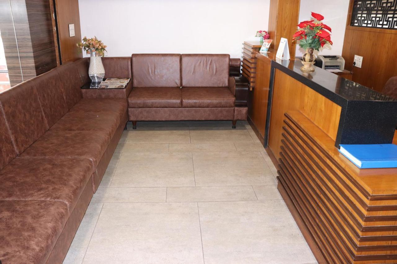 Hotel Holiday Pride Aurangabad  Exterior foto