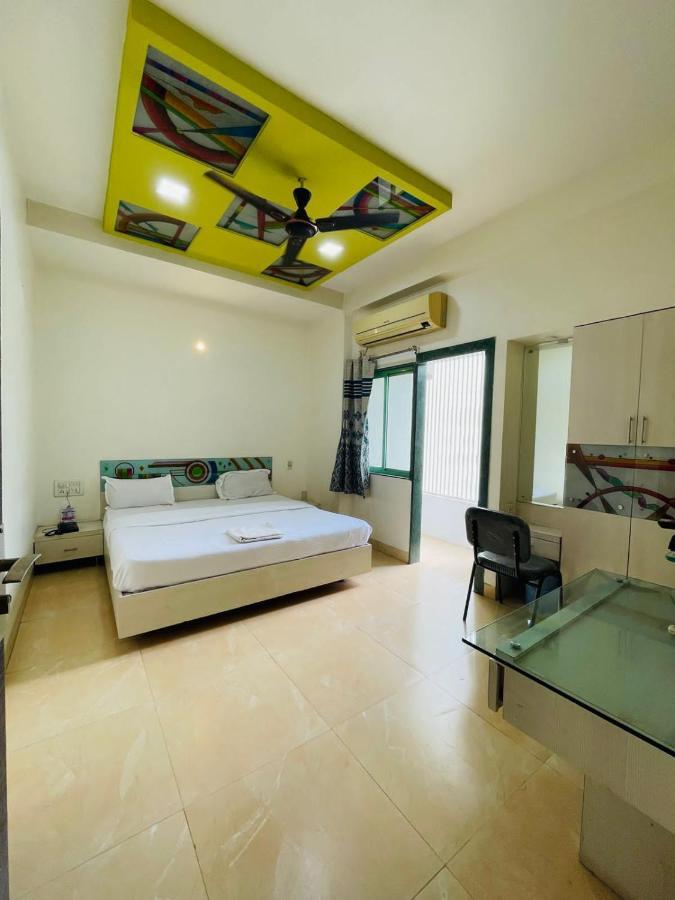 Hotel Holiday Pride Aurangabad  Exterior foto